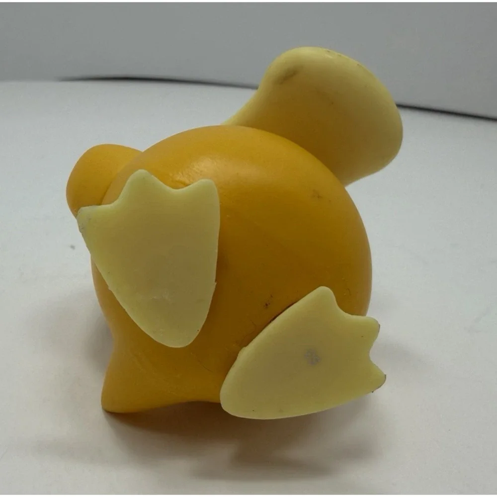 Pokemon Psyduck Battle Figure - 3 inch Articulated Battle Figure